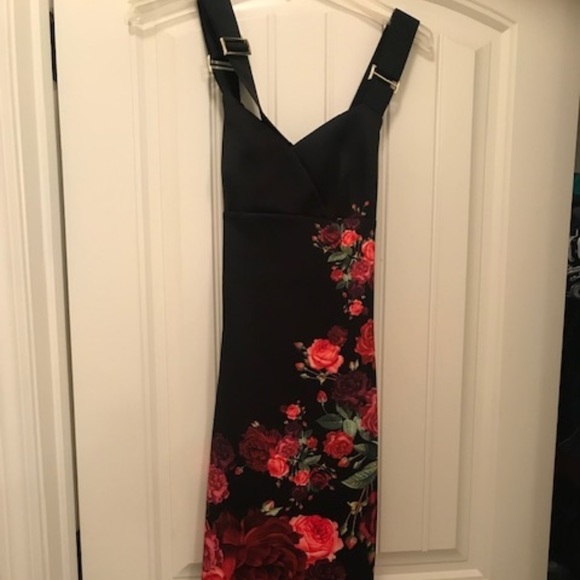 Ted Baker Dresses & Skirts - Ted Baker Flower Body Con